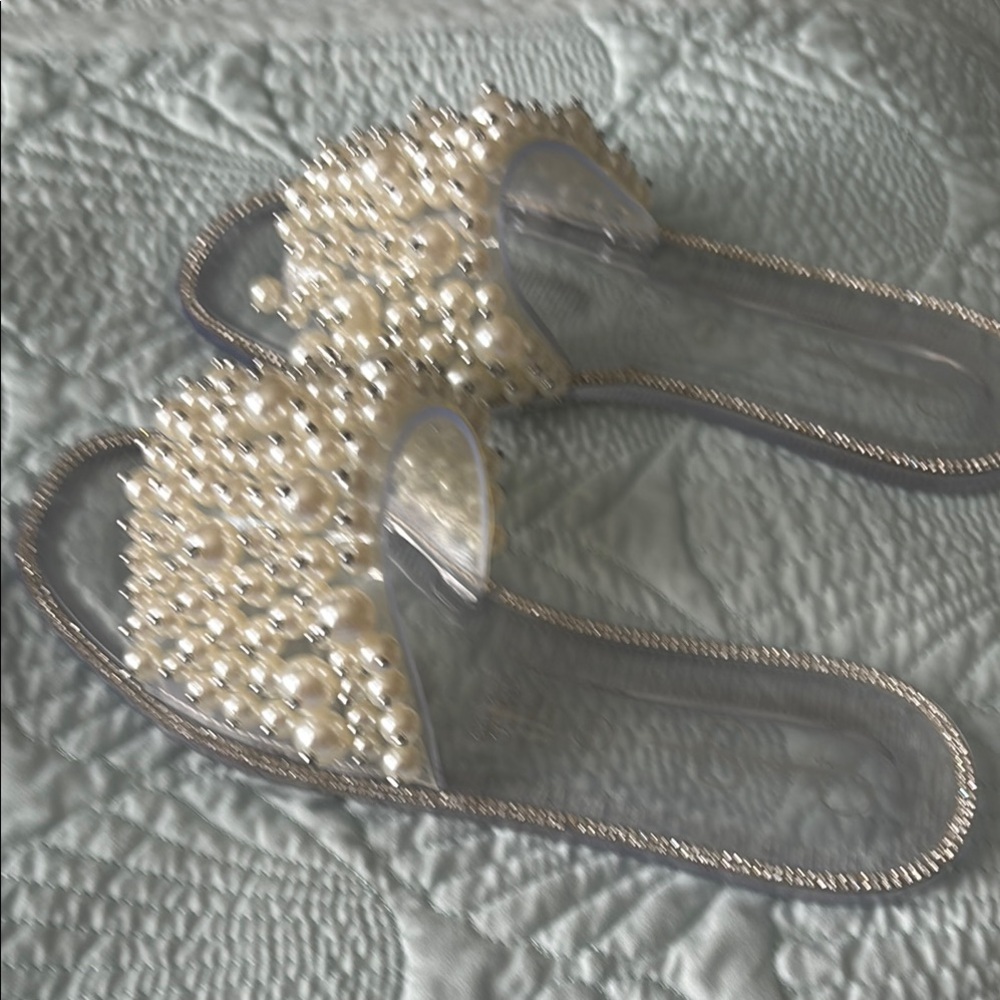Pearl Embellished Clear Slide Sandals by Jessica Simpson sz 41/10